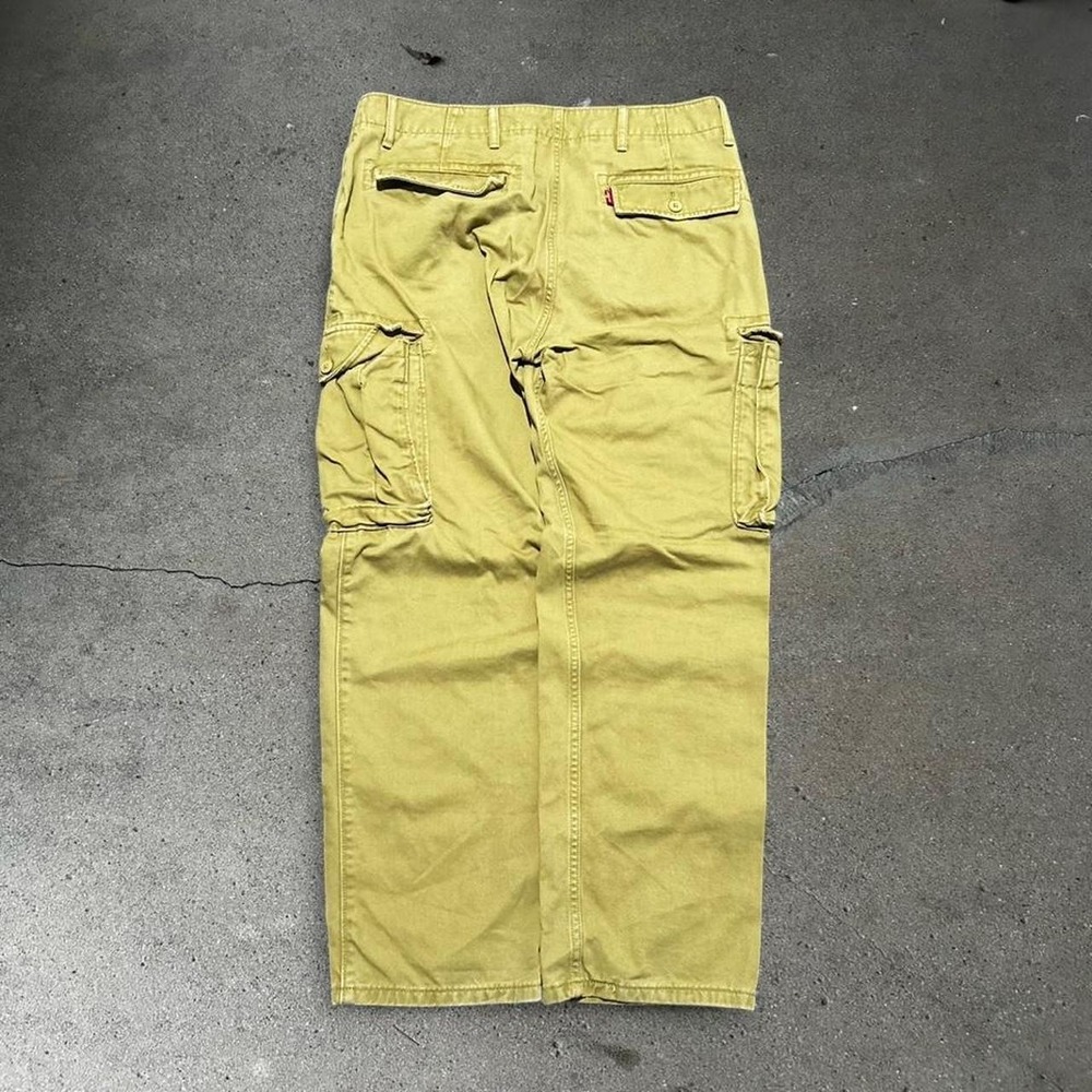 Y2K Levi's khaki brown baggy straight cargo pants Size 32x30